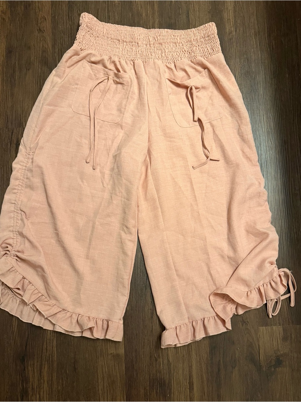 SHEIN Blush Pink Ruffle Hem Cropped Pull-On Pants
